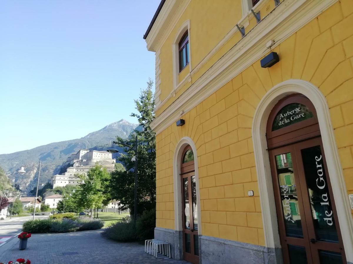 Auberge De La Gare - Dortoir & Ostello Hone Exterior foto